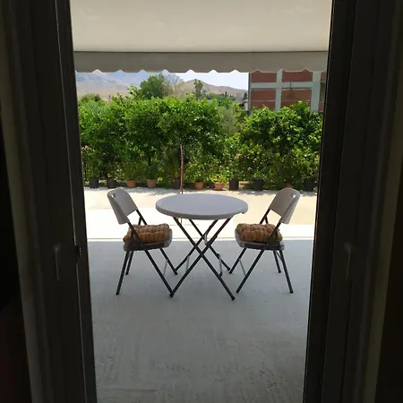 Toma's Apartment Sarande