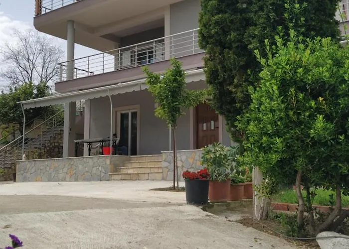 Toma's 公寓 Sarandë